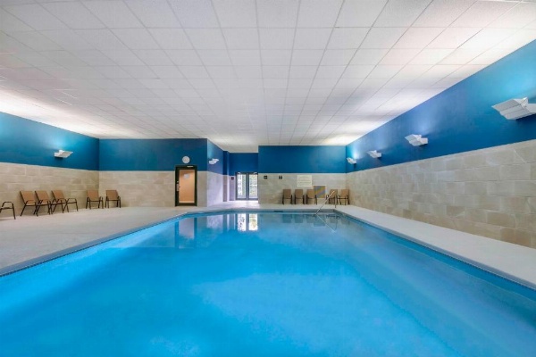 Hampton Inn By Hilton East Aurora image 10