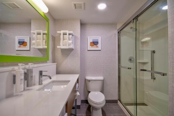 Hampton Inn By Hilton East Aurora image 23