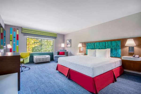 Hampton Inn By Hilton East Aurora image 24