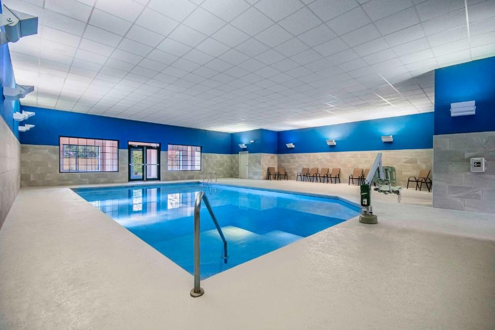 Hampton Inn By Hilton East Aurora